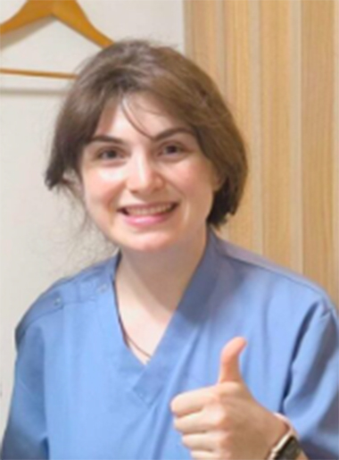 歯科助手　Monika　Jincharadze
